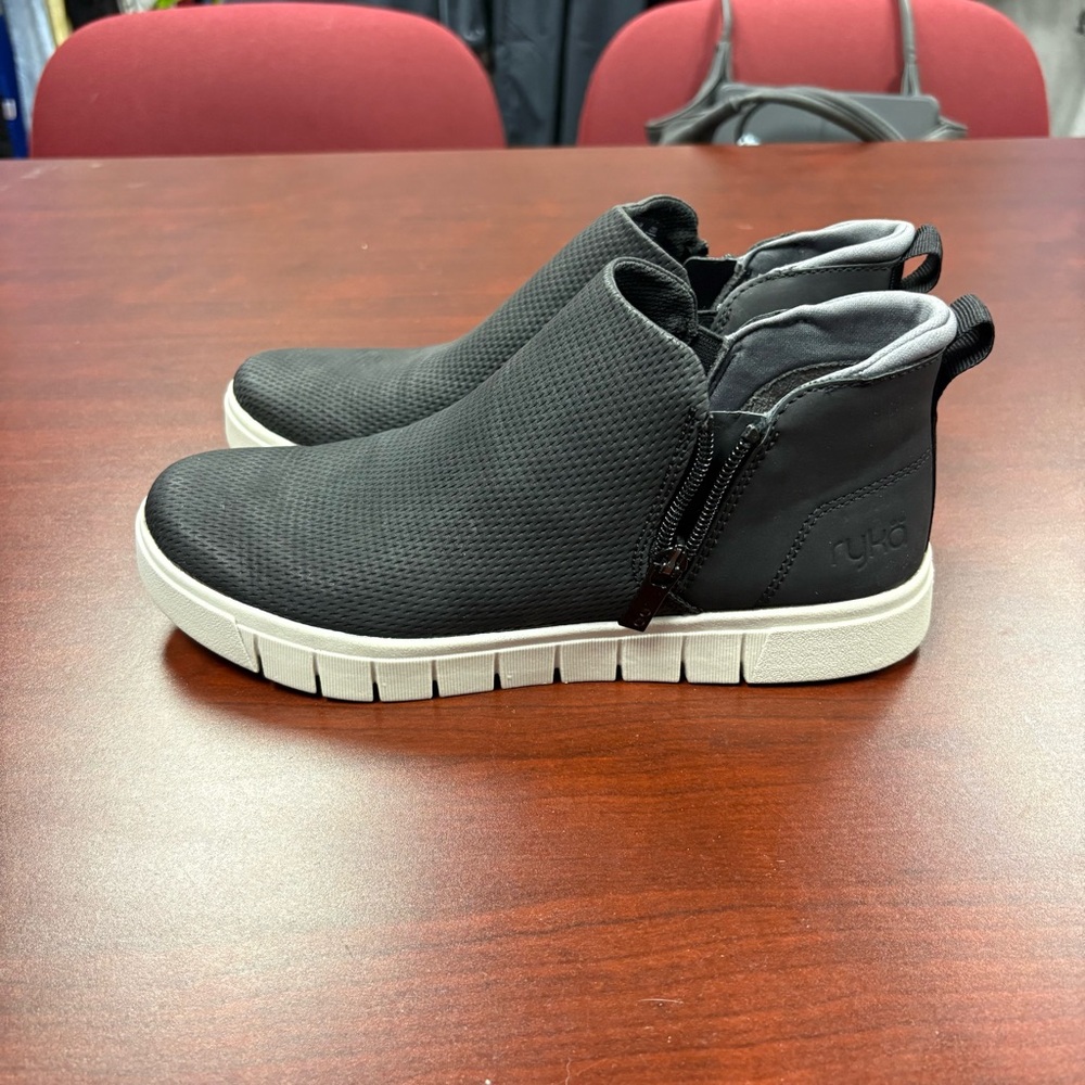 Ryka Hensley Black Perforated Slip On Sneakers Side Zip Bootie Womens Size 7M